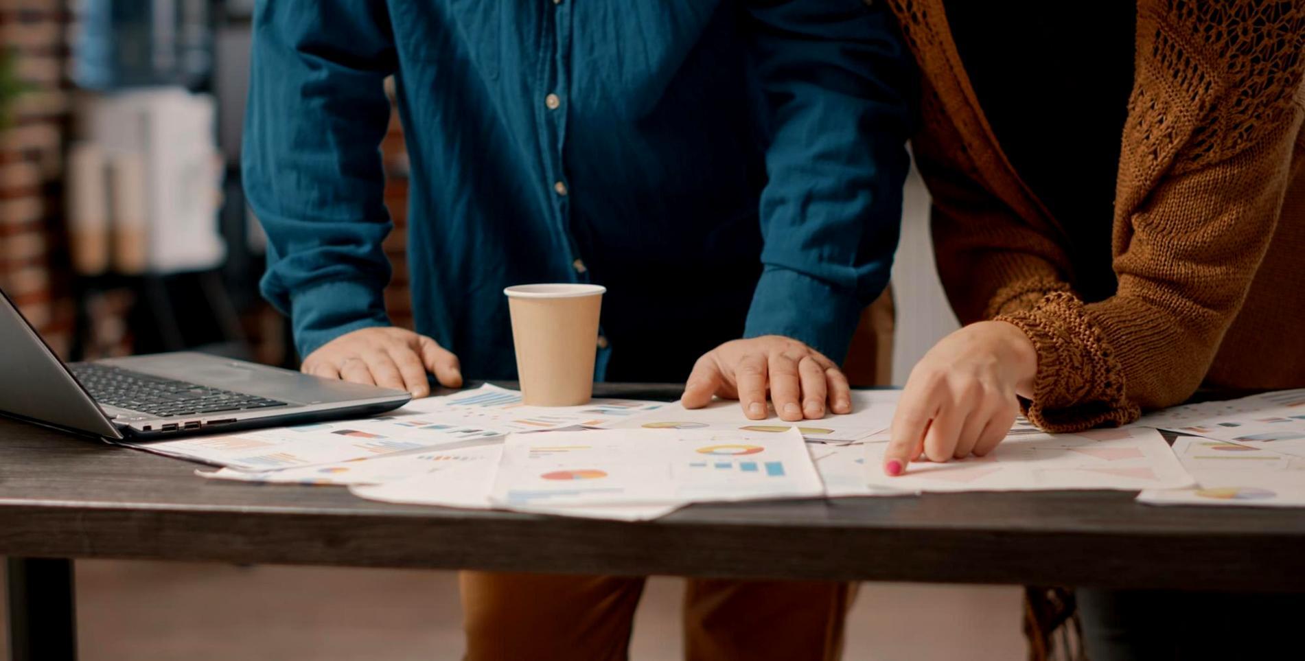 Advanced financial modeling and analysis tools in action
